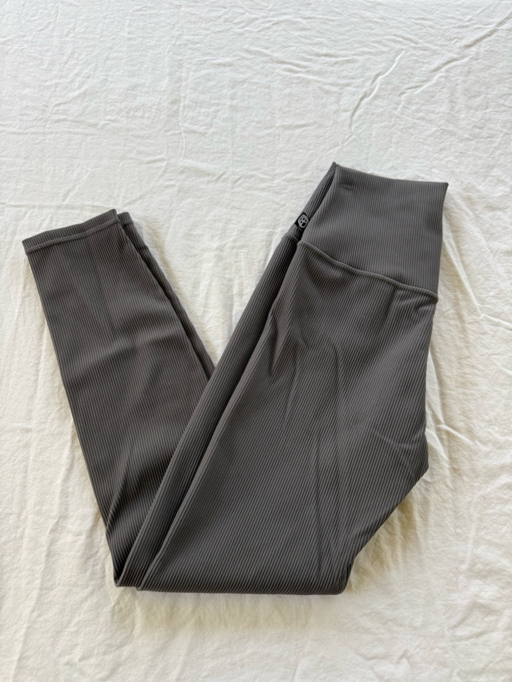 Born Primitive Ribbed High-Waist Leggings in Charcoal Gray